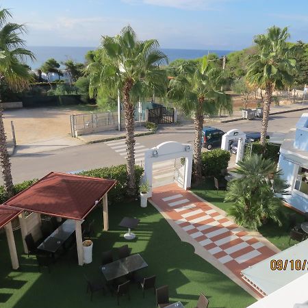 Costa Azzurra Hotel Pulsano Luaran gambar