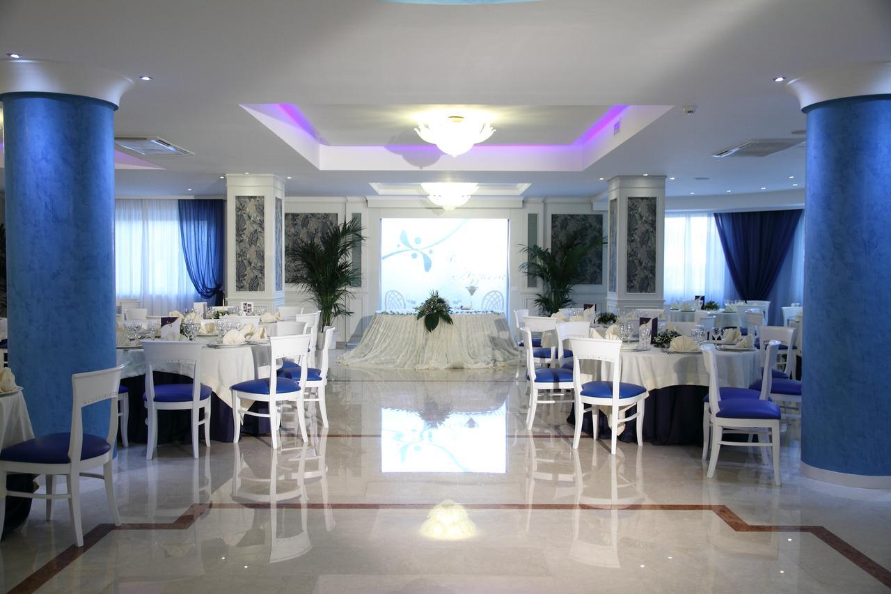 Costa Azzurra Hotel Pulsano Luaran gambar